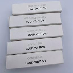 Louis Vuitton Edp Perfume Samples 5x2ml including:

Les sables roses
Rose de vents
Attrape-reves
Contre moi
Mille feux

Condition is "New". Dispatched with Royal Mail 2nd Class Large Letter