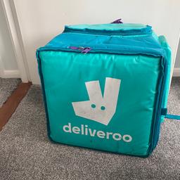 Insulated delivery bag
Deliveroo


Only used couple of times, no longer needed.

Pick up only
Rainham / Hornchurch 
