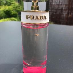 Prada Candy Kiss Parfüm 80ml
Ist ein Tester, deshalb ohne Verpackung.
Wurde aber nie benutzt, ist also fast komplett voll.
Neupreis liegt bei ca. 55€
