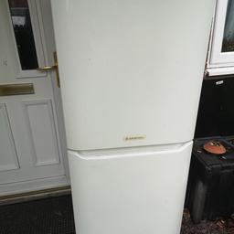Aristo fridge freezer, working condition, have some scratches and dents, need good clean, has to go today, its 100%working condition, one platisc drow its broke, if not gona sell it today i gona take it to scrap it, has to be collected,,
