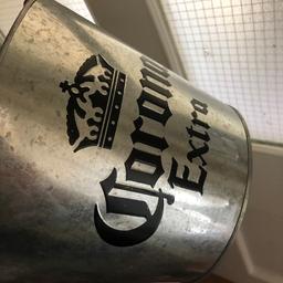 Corona beer extra ice bucket 

Not great condition needs a clean but will be good for summer