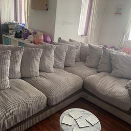 Selling due to having new sofa in very good condition cushions wash up great like new buyer collect plz