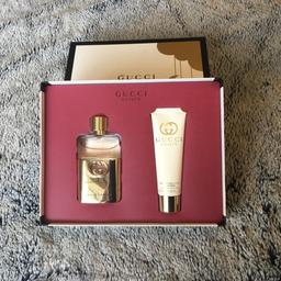 Gucci Guilty Boxset
Pour Femme
Eau De Parfum 50ml
Perfumed body lotion 50ml
Unwanted gift