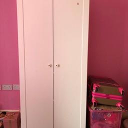 Very good condition
Wardrobe: 172x75x50 cm
Unit: 154x76x40 cm
Selling due to moving. Needs to go ASAP.
Collection from mk10
Please look at my other items
Thanks 😊