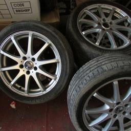 VOLVO V70 ALLOY WHEELS 18" SET OF 4 1997 - 2007

4 ALLOW WHEELS 

18 "

2 TYRE TREADS GOOD 
2 TYRE TREADS WILL NEED CHANGING 

ALLOYS HAVE SCUFF MARKS AND CHIPPS DO VIEW ALLL IMAGES TO SEE THE CONDITION 


FITTS VOLVO V70 MK2
1997 - 2007 
ALL QUESTIONS WELCOME 

VIEWING IS WELCOME