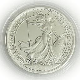 2014 1oz .999 FINE SOLID SILVER ROYAL BRITANNIA BULLION COIN.. THIS IS A PRIVY COIN WHICH BARES HORSES AROUND THE OUTER EDGE.. PRIVY COINS HOLD INFORMATION ABOUT THERE MINTAGE AND ARE MORE VALUABLE THAN NORMAL STRUCK COINAGE AND HAVE A LOWER MINTAGE..
🌟FREE POSTAGE 🌟