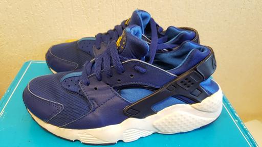 Buy & Sell Greater Manchester Manchester - Photos for Nike Air Huarache Ladies Trainers Size UK 5.5