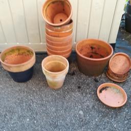 As in pics lots of plant pots,different sizes&afew bases,ceramic not plastic.
would like to sell altogether.
£45-00