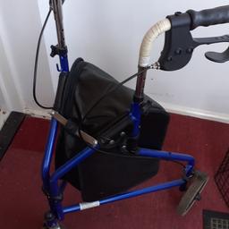 walking frame with detachable front basket and folding holdall