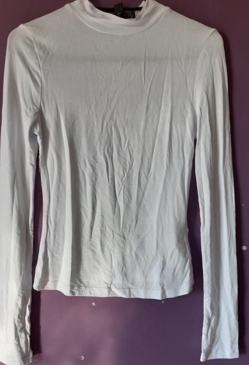 Buy & Sell Pembrokeshire - Wales Clarbeston Road - Pembrokeshire - Photos for Ladies Top - Size 6 UK 