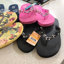 Golddigga flip flops hot sale