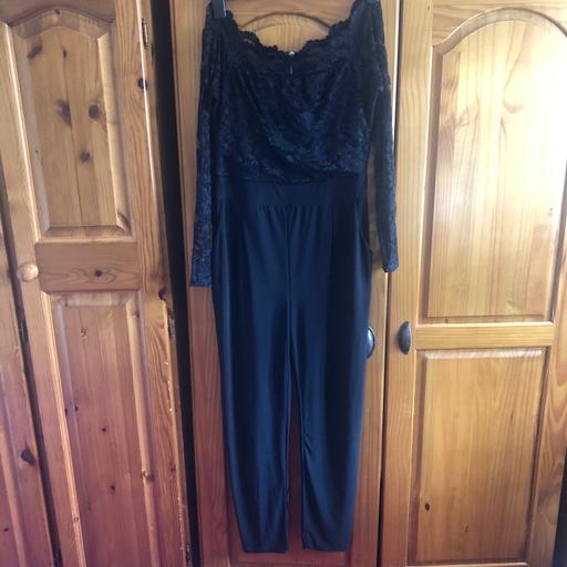 Buy & Sell West Midlands Sandwell - Photos for Boohoo jumpsuit size 14
