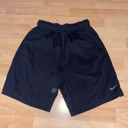 Men’s black Nike dri fit shorts size S