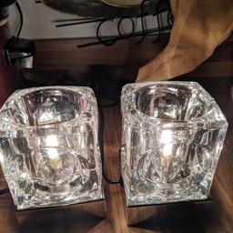 2 x lovely little touch lamps. see pictures for size.  £5 for both. pick up Newton Aycliffe.