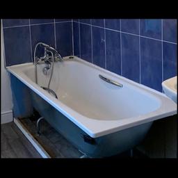 Steel bath for sale. Had been removed from bathroom already.
For sale is bath only.
Thanks.
1700x700mm