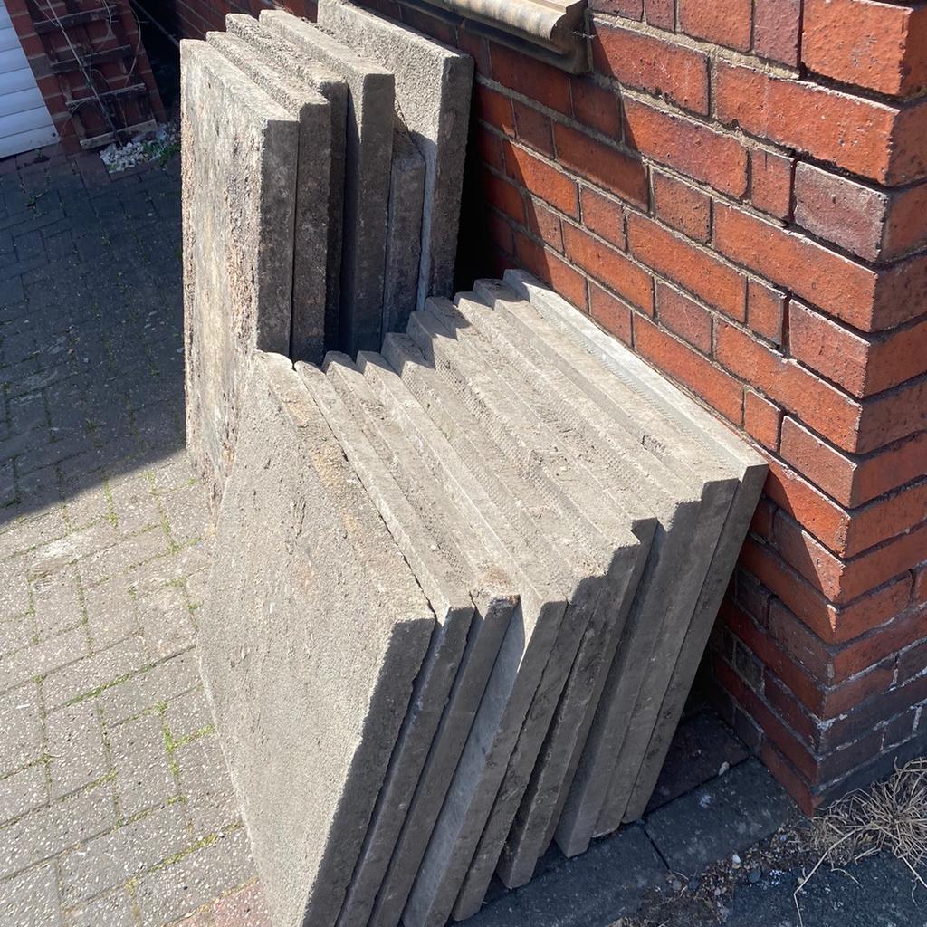 Slabs / paving flags in B64 Sandwell für gratis zum Verkauf | Shpock AT
