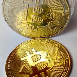 Verkaufe hier 2 schöne Bitcoin Münzen

1 Silberne
1 Goldene

Weitere Details siehe Bilder

Bei Fragen einfach melden :)

Versandkosten 1,50€