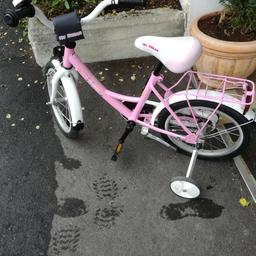 Verkaufe kaum benutztes 16 Zoll Fahrrad für Mädchen. Stützräder können entfernt werden.