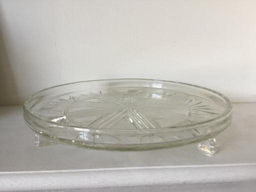 Buy & Sell Suffolk East Suffolk - Photos for Vintage Glass Cake Plate