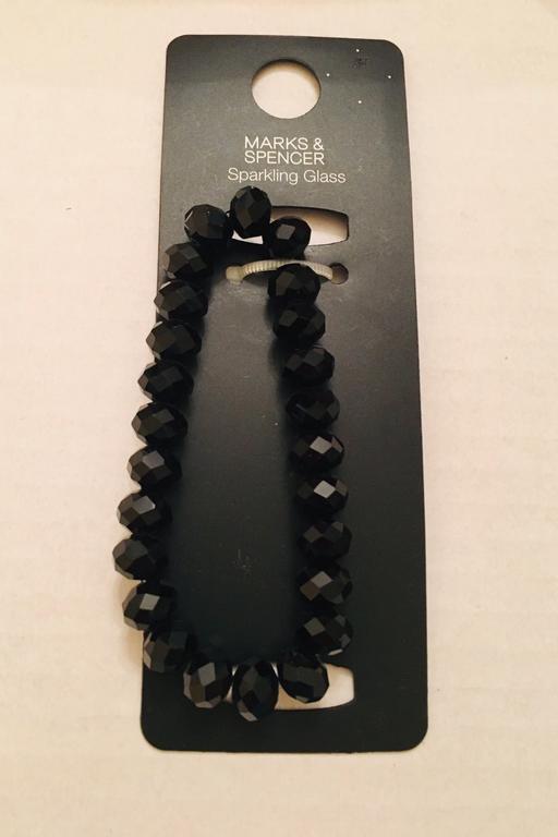 Buy & Sell Ealing Southall - Ealing - Photos for M&S Glass Bead Bracelet