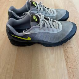 Nike Air Max 

Size 8

Used condition 

Newcastle 

Can deliver or meet 

Can post