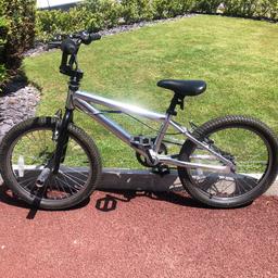 Great condition BMX 20” wheels . Excellent tread on tyres as both nearly new breaks in excellent condition. No rust on bike . Stunt nuts on front wheels.