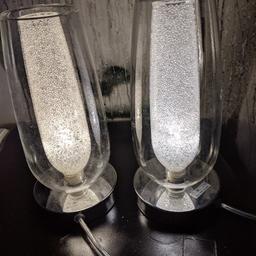 2 x lovely small matching touch lamps. see pictures for size. nice condition. pick up Newton Aycliffe.