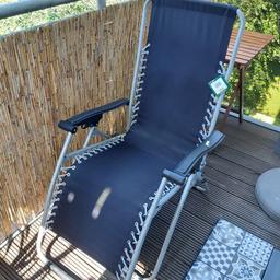 Reclining sun lounger, bought off Amazon last year. In perfect condition, need to sell as it is too big for my balcony. It reclines fully and folds up so you can store away.
The same chair is being sold for over £60. Grab yourself a bargain.
Collection only.