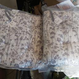 Have for sale x4 seat pads bought from Wilkos few months ago & never used, still in packaging. Grey with floral pattern & tie backs
Would prefer to sell all 4 together for £12.
Buyer must collect (Whiston)
Cash on collection
 No Holds.