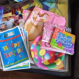 Free party items. some new and  open but been wrapped up. As pictured boys and girls bits.  Collect from Wallington SM6