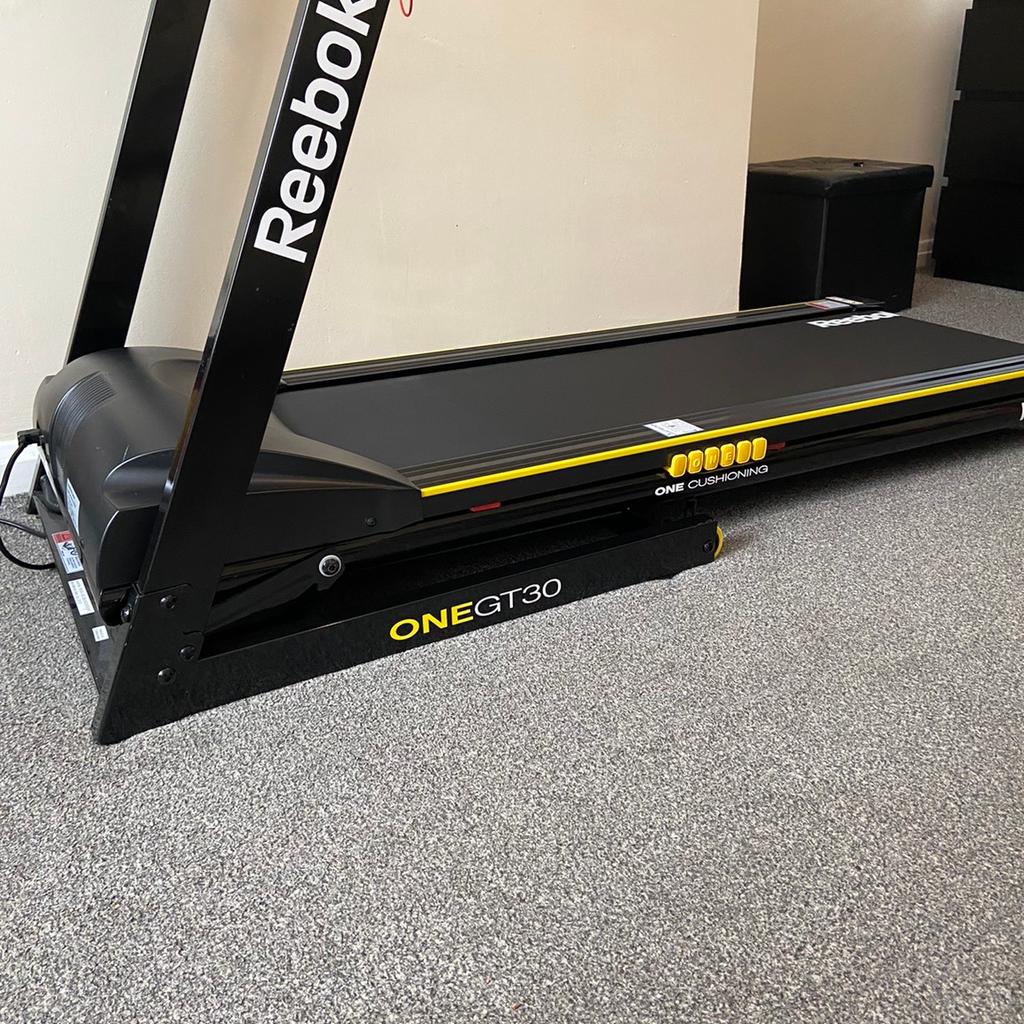 Treadmill reebok one online gt30