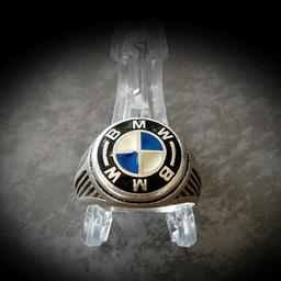925 SILVER HALLMARKED BMW DESIGNER RING.. RING SIZE "U"..
CAN BE RESIZED..
🌟FREE POSTAGE 🌟