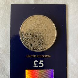 Beautiful in mint condition £5 coin from 2017. Bargain to buy.