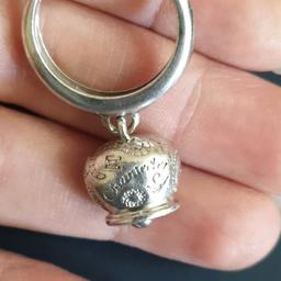 anello campanella originale Chantecler in oro bianco 375. la misura è una 14/15.  Usato, segni come in foto, il prezzo ne tiene ben conto. Comprensivo di spese