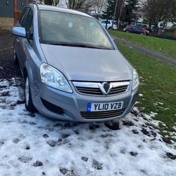 2010 VAUXHALL ZAFIRA - 104,040 MILES - 1.6 LITRE - PETROL - 7 SEATER - 12 MONTHS MOT - 6 MONTHS ADVANTAGE WARRANTY - AVAILABLE ON INTEREST FREE MONTHLY PAYMENT PLAN - NO CREDIT CHECKS - £2995