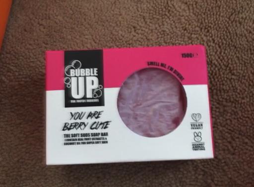 Buy & Sell West Midlands Sandwell - Photos for Bubble up soap bar - berry