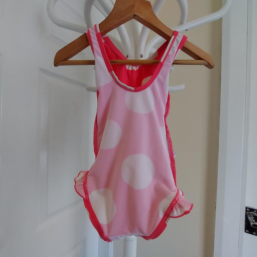 Swimwear "Next"
Pink Mix Colour
New With Tags

Actual size: cm

Length: 38 cm from shoulders

Length: 19 cm from armpit side

Shoulder width: 15 cm

Volume hands: 20 cm

Volume breast: 40 cm - 50 cm

Volume waist: 35 cm – 40 cm

Volume hips: 40 cm – 45 cm

Age: 3-6 Month,up to 18 lbs (UK) Eur 8 kg

Main: 80 % Nylon
 20 % Elastane

Lining: 100 % Polyester

Made in China