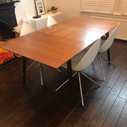 Bo Concept extendable dining table in Walnut brown

- original price £1500
- extendable
- dimensions:- width 100cm, length (extended) 188cm, length (normal) 140cm, height 74cm
- excellent condition

- No PayPal or delivery please

Does not come with chairs in photo.