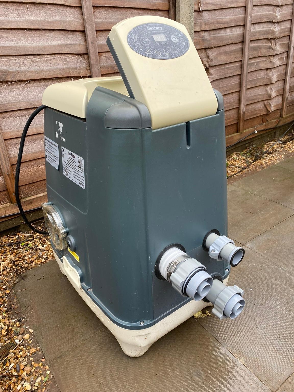 Lazy spa Hawaii hot tub/spa hydro jet pump in MK44 Barford für 120,00