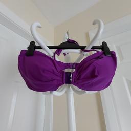 Swimwear Bra "George"Removable Pads Lycra Purple Colour
New With Tags

Actual size: cm

Breast volume: 80 cm – 90 cm – actual size,
Bust: 42 in (UK) Eur 107 cm – on the label.

Depth bust: 15 cm – 18 cm

Size: 20 (UK) Eur 48

Outer: 80 % Polyamide
 20 % Lycra

Lining: 100 % Polyester

Exclusive of Trimmings

Made in China