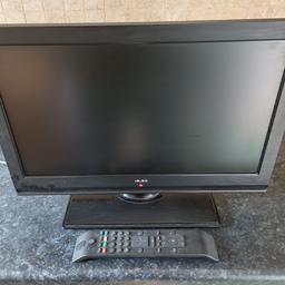 19" tv great little tv with remote good condition £15 no offers collection only