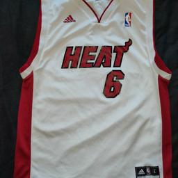 LeBron James Miami heat basketball jersey youth large size white NBA
for age 14/16