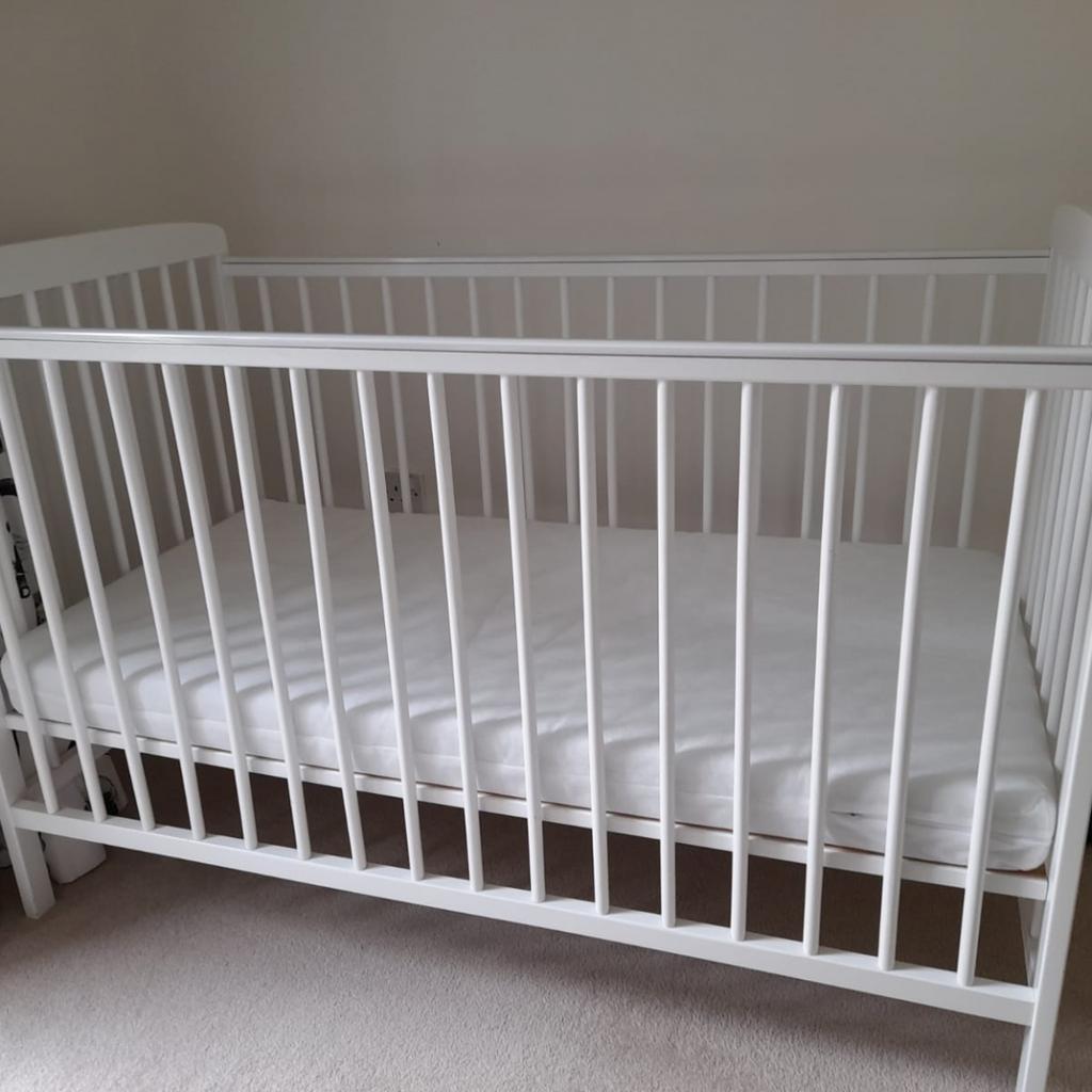 Argos Starlight cot in LS8 Leeds für £ 55,00 zum Verkauf Shpock AT