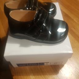 boys black patent shoes
infant size 8
new in box