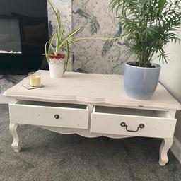Beautiful style table for an up cycled project heavy coffee table