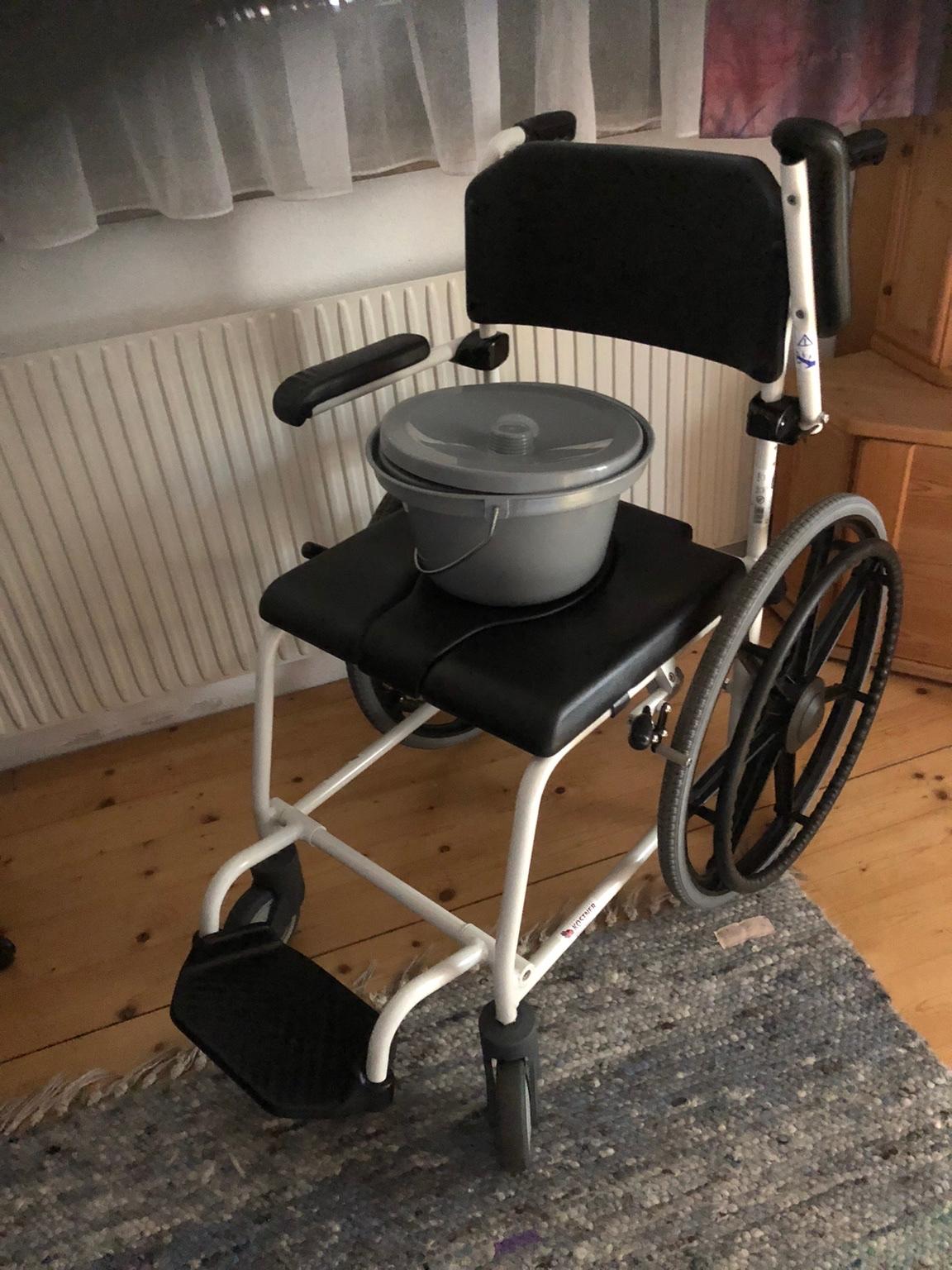 Dusch - Toilett - Rollstuhl in 6200 Marktgemeinde Jenbach für 400,00 € zum  Verkauf