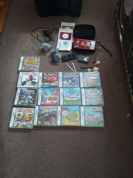 Buy & Sell Hertfordshire Broxbourne - Photos for Nintendo DSI XL CONSOLE plus 13 Games