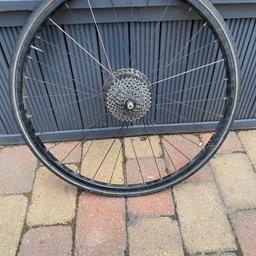 10 speed back wheel
Disk brake
Includes tyre and inner tube
Collection E14 or SE17