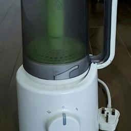 i am selling baby food maker which is good condition.
It can boil vegetables then blend well for baby healthy eating.