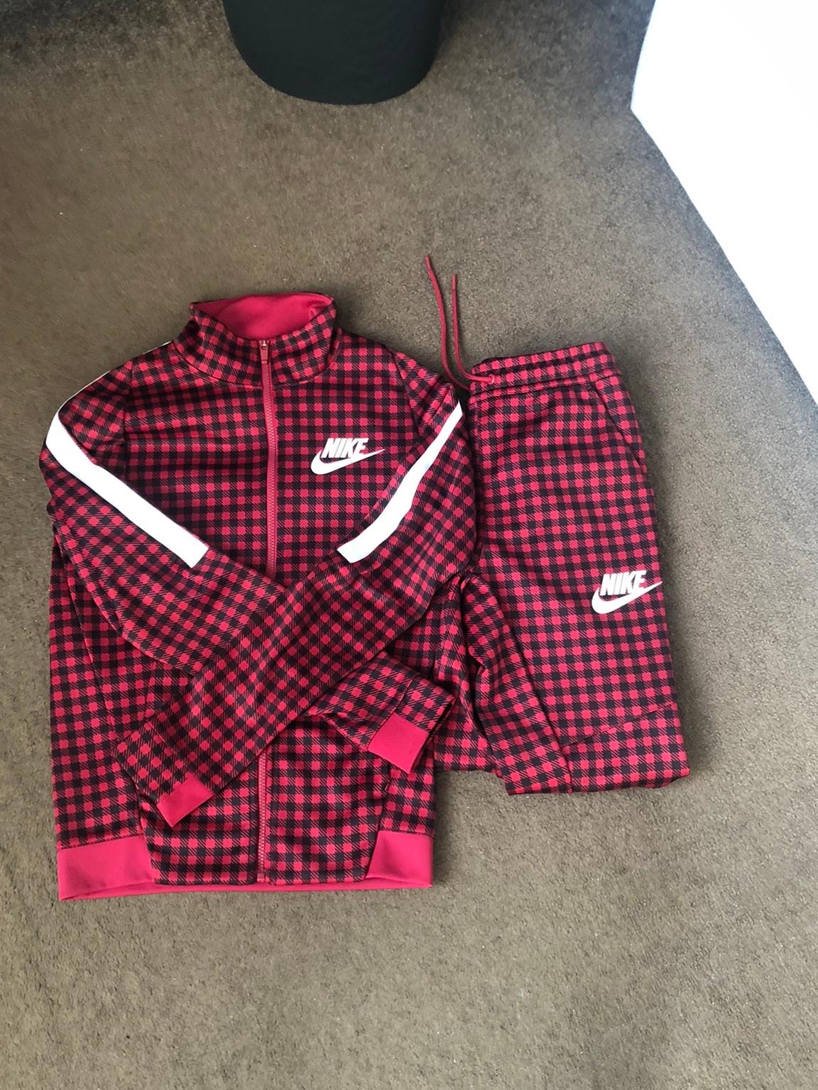 Nike gingham hot sale tracksuit red